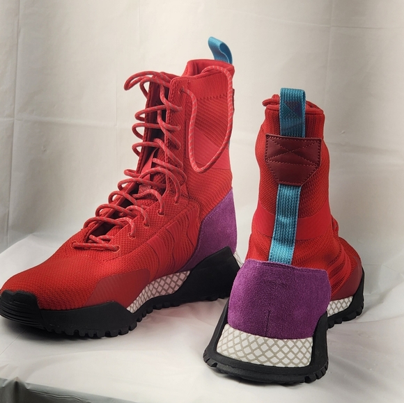 Adidas high tops 13 - Picture 3 of 4